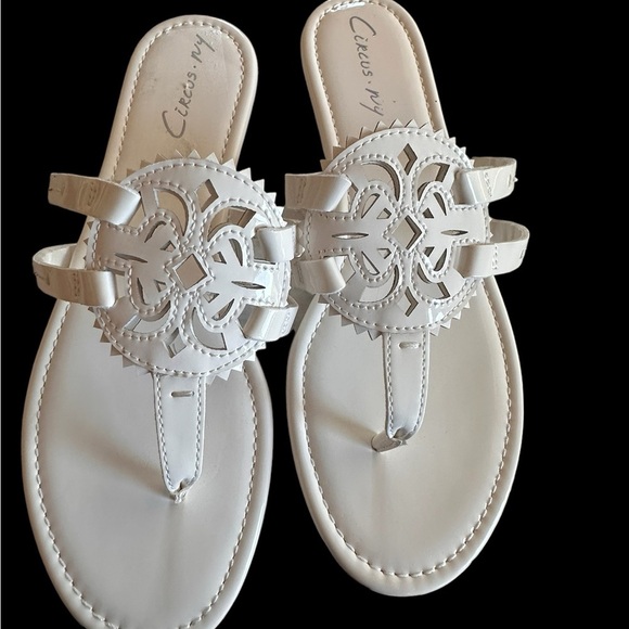 Circus NY Sam Edelman White Canyon Sandals - Size 9 - Picture 4 of 10